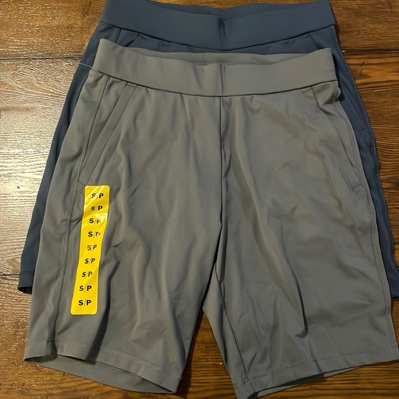 32 Degrees Cool Men’s Shorts, 2-pack | Small - Picture 7 of 11